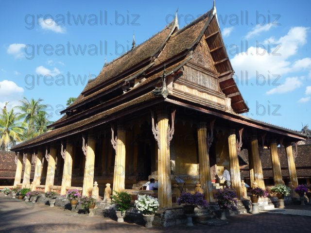 Wat Sisaket - วัดสะตะสะหัสสารามสีสะเกด (วัดสีสะเกด)