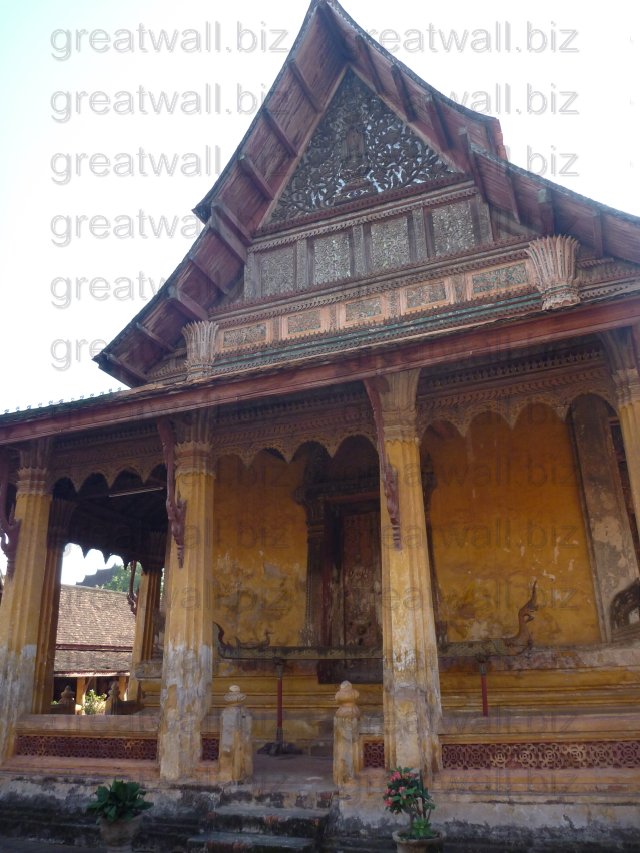 Wat Sisaket - วัดสะตะสะหัสสารามสีสะเกด (วัดสีสะเกด)