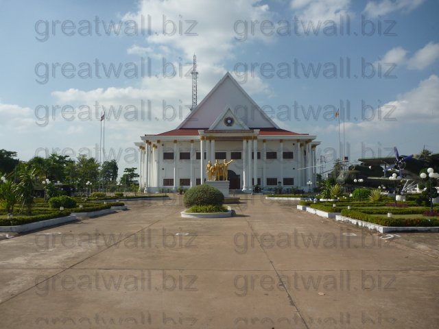 Lao People's Army History Museum - หอพิพิธภัณฑ์ประวัติศาสตร์กองทัพประชาชนลาว Lao People's Army History Museum - หอพิพิธภัณฑ์ประวัติศาสตร์กองทัพประชาชนลาว