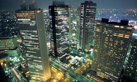 วิวย่านชินจูกุ ในกรุงโตเกียว เมืองที่มีค่าครองชีพสูงสุดในโลก ปี 2012